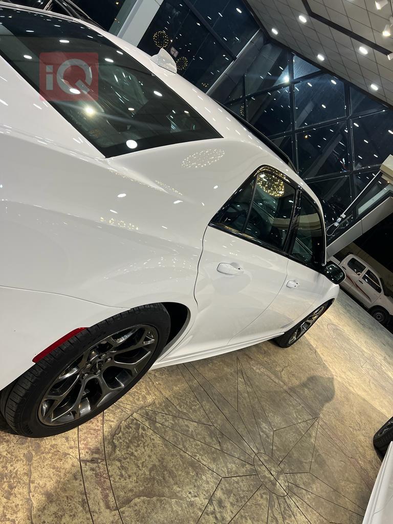 كرايسلر 300